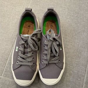 Cariuma OCA Low Canvas Sneaker, Dark Grey, Size 8, like new—worn once